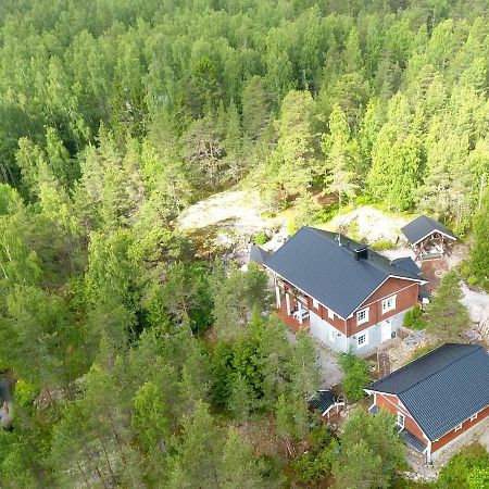 B&B Elaemys Aemmi Sauvo Eksteriør billede
