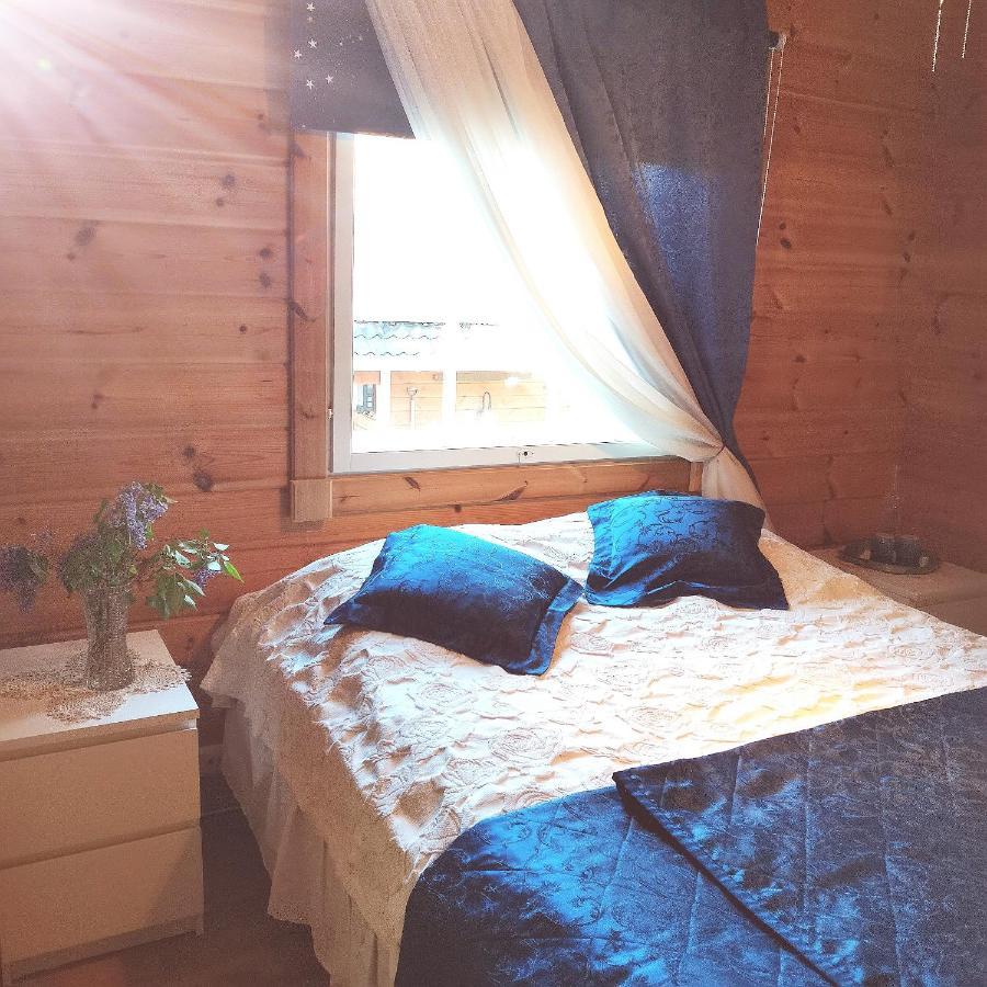 B&B Elaemys Aemmi Sauvo Eksteriør billede